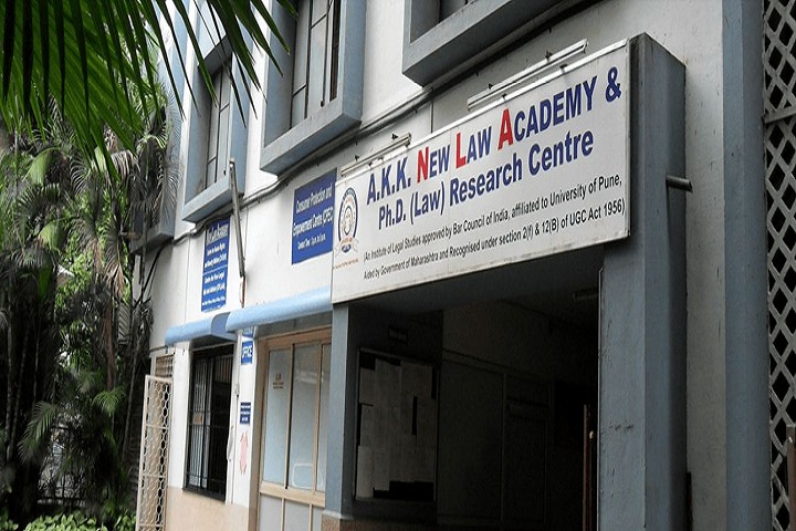 https://cache.careers360.mobi/media/colleges/social-media/media-gallery/9449/2019/5/4/Campus View of MCE Societys AKK New Law Academy and PhD Research Centre Pune_Campus-View.jpg